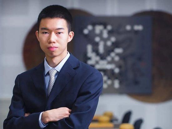 成人精品第一区二区三区
