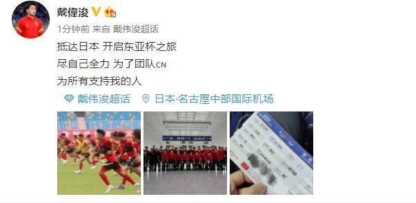 他扒开内裤把舌头进去添
